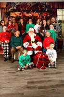 2022_FitzgeraldFamilySanta-photos